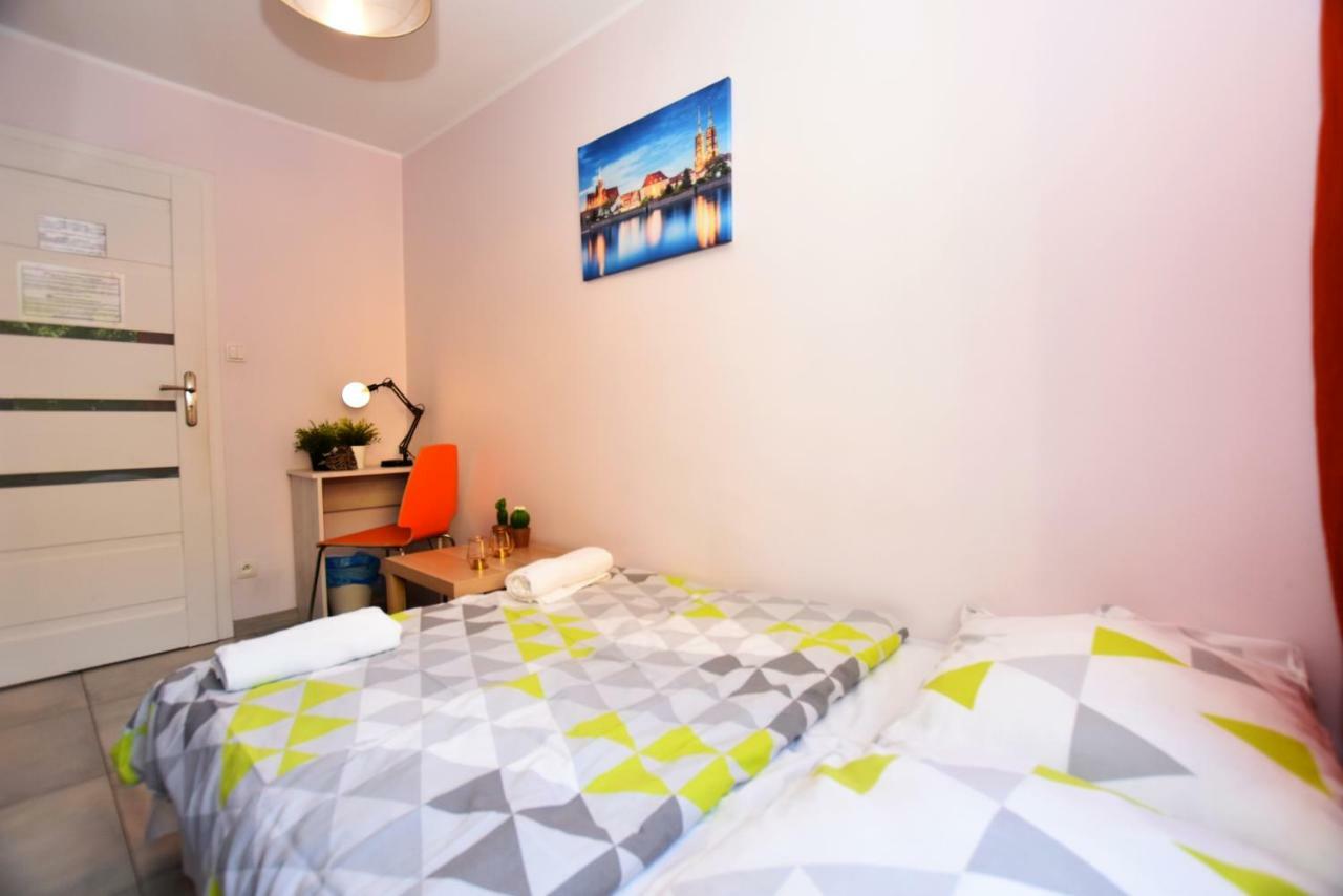 City Central Hostel Laciarska Vratislav Exteriér fotografie